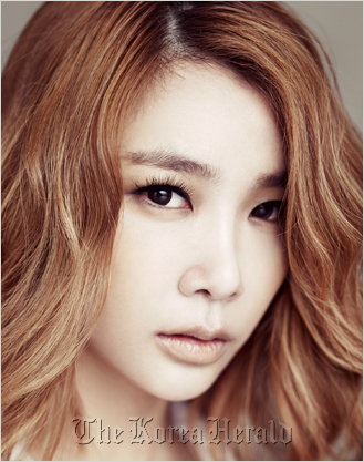 JEA of Brown Eyed Girls will release her first solo album next month, featuring American R&B singer Eric Benet.   Nega Network