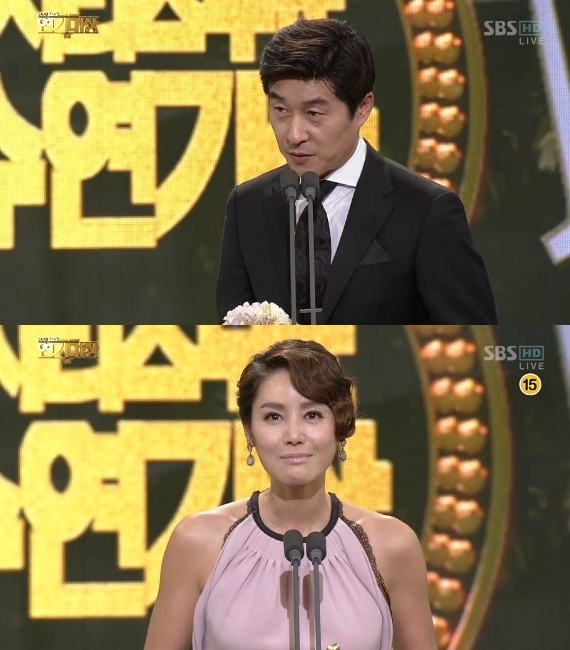 김상중(배우),김성령(배우)
김상중과 김성령은 상암동 SBS 프리즘타워에서 생방송으로 진행된 ‘2012 SBS 연기대상’시상식에서 미니시리즈 부문 우수 연기상을 수상하는 영예를 안았다.