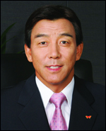 김창근(기업인/SK그룹 수펙스추구협의회 의장)
SK그룹 최고 의사결정기구인 수펙스추구협의회 김창근<사진> 의장은 2일 “‘따로 또 같이 3.0’ 체제 도입을 근간으로 하는 자율∙책임경영과 혁신경영으로 더 큰 행복을 지속적으로 창출하자”고 밝혔다.