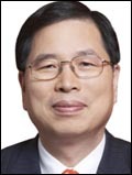 박진수(기업인/LG화학사장)
박진수<사진> LG화학(051910) 사장은 “어려운 환경 속에서도 지속적으로 탁월한 성과를 창출하기 위해서는 시장을 선도하는 기업이 돼야 한다”고 강조했다.