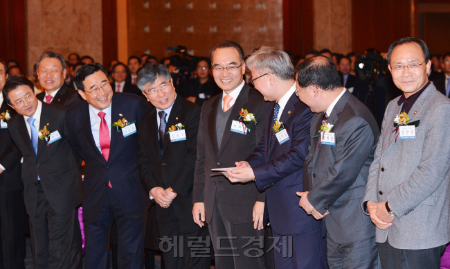 롯데호텔에서 열린 금융인 신년인사회<br />이상섭 기자. babtong@heraldorp.com 2013.01.03