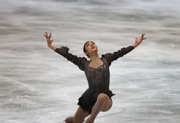 Kim Yu-na performing (AP news)