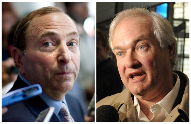 NHL Commissioner Gary Bettman (left) and Donald Fehr, executive director of the NHL Players’ Association.    AP-Yonhap News