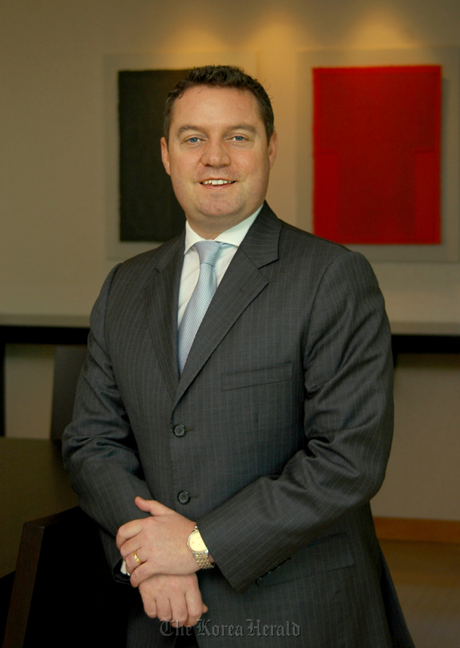 Paul Wright
Paul Wright