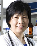 박해심(아주대의대교수)
유한양행(대표 김윤섭)은 ‘제10회 유일한상’ 수상자로 박해심<사진> 아주대 의대 알레르기내과 교수를 선정했다. 박 교수는 알레르기 분야 진료 및 연구역량을 겸비한, 전국에서 가장 많은 외래환자를 진료하는 전문의다. 끊임없는 임상과 연구를 주도해 국내 의료의 수준을 한 단계 끌어올린 공로를 인정받았다.