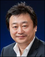 정유석(기업인/한국애보트 대표)
한국애보트 신임 대표이사에 정유석 사장<사진>이 8일 선임됐다.
정유석 대표는 연세대 경영대학원(MBA)을 졸업했으며, 한국존슨앤존슨메디칼의 세일즈, 마케팅 임원을 거쳐 2005년부터 한국애보트 진단의학사업부 사장으로 근무해왔다.
