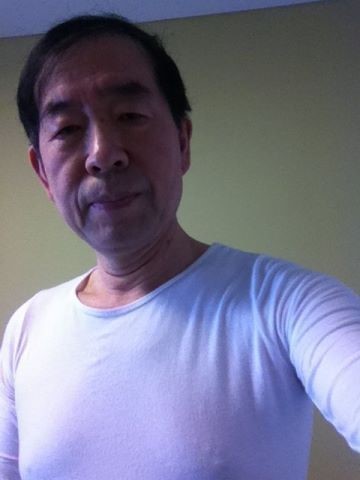 박원순(서울시장)
박 시장은 “서울시는 내일부터 점심시간을 변경합니다. 1월 9일부터 2월 8일까지 12:00~13:00을 11:00~12:00으로 바꾸는 것입니다. 서울시(본청 및 사업소) 및 자치구 전 직원이 대상입니다”고 밝힌 뒤 이유를 전했다.
사진=박원순 시장 트위터