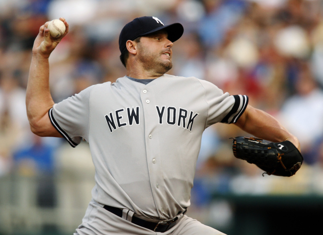 로저 클레멘스(Roger Clemens/전야구선수)
Roger Clemens, the only seven-time Cy Young Award winner, is third in career strikeouts (4,672) and ninth in wins (354).   AP-Yonhap News