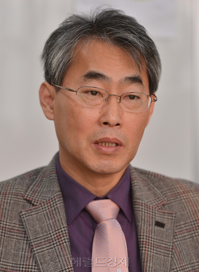 한양대취업준비생<br />이상섭 기자. babtong@heraldcorp.com 2013.01.11
한양대취업준비생
이상섭 기자. babtong@heraldcorp.com 2013.01.11
한양대취업준비생
이상섭 기자. babtong@heraldcorp.com 2013.01.11