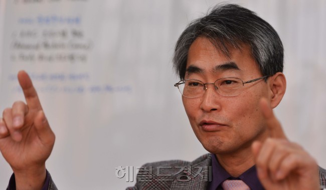 한양대취업준비생<br />이상섭 기자. babtong@heraldcorp.com 2013.01.11
한양대취업준비생
이상섭 기자. babtong@heraldcorp.com 2013.01.11
한양대취업준비생
이상섭 기자. babtong@heraldcorp.com 2013.01.11