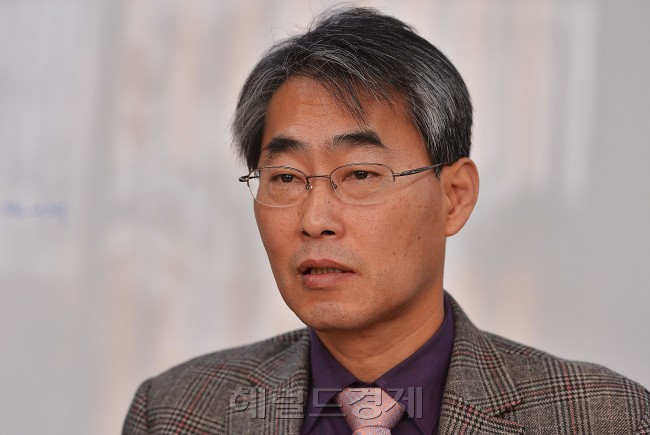 한양대취업준비생<br />이상섭 기자. babtong@heraldcorp.com 2013.01.11
한양대취업준비생
이상섭 기자. babtong@heraldcorp.com 2013.01.11
한양대취업준비생
이상섭 기자. babtong@heraldcorp.com 2013.01.11