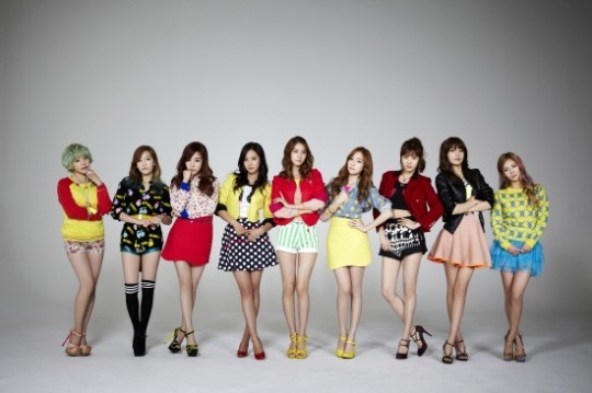 소녀시대(가수/걸그룹)
소녀시대가 미국 FUSE TV가 선정한 ‘2013 가장 기대되는 앨범 44’에 이름을 올렸다.
소녀시대는 미국 음악 전문 케이블 FUSE TV가 지난 15일(현지시각) 홈페이지를 통해 발표한 ‘2013년 가장 기대되는 앨범 44 (Fuse´s 44 Most Anticipated Albums of 2013)’에 선정됐다.