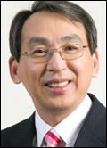 정일재(기업인/LG생명과학대표)
LG생명과학(대표 정일재)이 자체 개발한 당뇨치료 신약 ‘제미글로’를 글로벌 신약으로 육성, 2017년까지 매출 1조원을 달성하기로 했다. 이 회사는 지난해 12월 제미글로 약가...명과학 사장은 21일 서울 코리아나호텔에서 이런 내용의 중장기 사업전략을 발표했다.