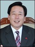 조억동(경기도 광주시장)
광주시와 서브원 곤지암리조트(대표이사 박규석)는 22일 곤지암리조트에서 저소득층 어린이 100여명을 대상으로 광주시민 스키캠프를 실시했다고 밝혔다. 이... 곤지암리조트간 체결한 광주시민 스키캠프 협약에 의해 지난해에 이어 2회째 진행됐다.