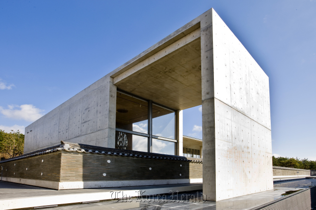 The exterior of Bonte Museum, designed by renowned architect Anto Tadao.   Bonte Museum