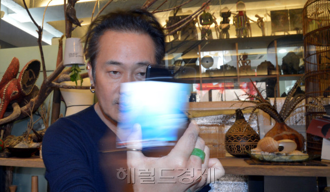 김중만<br />김명섭 기자 msiron@heraldcorp.com
김중만
김명섭 기자 msiron@heraldcorp.com
김중만
김명섭 기자 msiron@heraldcorp.com
