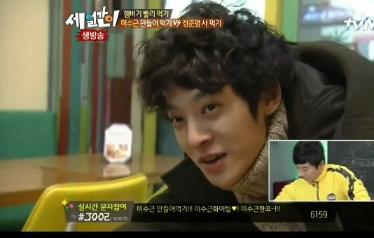 정준영(가수)
‘슈퍼스타K4’ 정준영이 소녀시대 수영과 ‘우결’을 찍고 싶다고 밝혔다. 정준영은 지난 27일 생방송으로 진행된 케이블채널 tvN ‘일요일N tvN-세얼간이(...다”며 “누구와 찍고 싶으냐”고 물었다. “정말 너무 많다”며 잠시 대답을 머뭇거리던 정준영은 이내 “소녀시대 수영과 ‘우결’을 찍고 싶다”고 숨겨뒀던 속마음을 드러냈다.