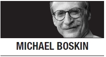 Michael Boskin(스탠포드대학경제학교수)
STANFORD ― A successful society needs effective, affordable government to perform its necessary functions well, and that includes sufficient revenue to fund those functions. But a government that grows too large, centralized, bureaucratic, and expensive substantially impairs the private economy by eroding individual initiative and responsibility; crowding out private investment, consumption, and charity; and damaging incentives with high tax rates. It also risks crowding out necessary government functions such as defense. That is today’s Europe in a nutshell, with America not far behind.