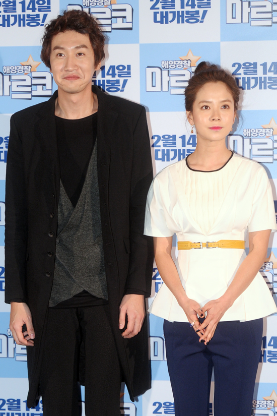 이광수(좌측/배우),송지효(배우)
배우 이광수가 하하를 두고 “스스로 더빙을 잘한다고 생각하더라”고 말해 이목을 끌었다.
이광수는 31일 오후 서울 CGV 왕십리에서 애니메이션 ‘해양경찰 마르코’의 언론시사회에 참석해 더빙 연기에 도전한 소감 등을 전했다