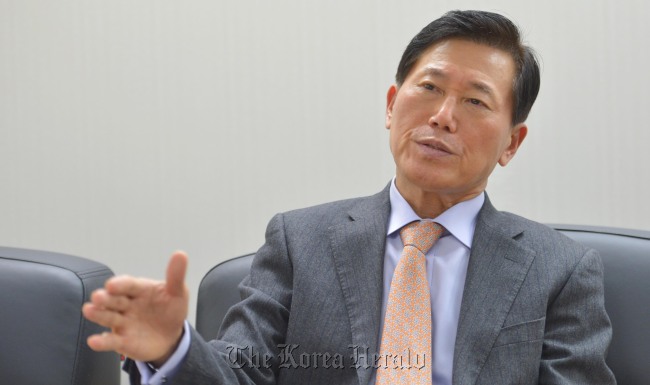 정용칠 한국 아랍소사이어티 사무총장<br />김명섭 기자 msiron@heraldcorp.com
Chung Yong-chil, secretary-general of the Korea-Arab Society
Kim Myung-sub/The Korea Herald