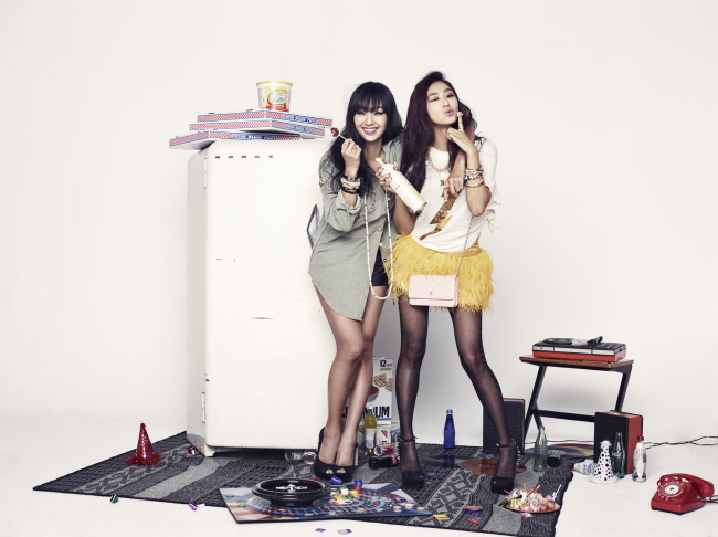 효린(좌측/김효정/가수/씨스타),보라(윤보라/가수/씨스타)
