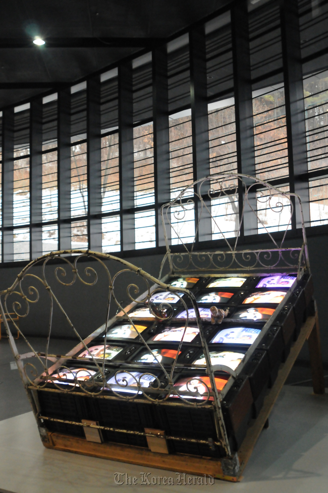 “TV Bed” by Nam June Paik.    Nam June Paik Art Center