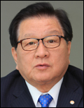 고재득(기초단체장)
성동구는 아이키우기 좋은 동네로 유명하다. 그동안 서울에서 가장 활발하게 국공립 어린이집 확충 사업을 ... 교육지원 사업을 벌이고 있다