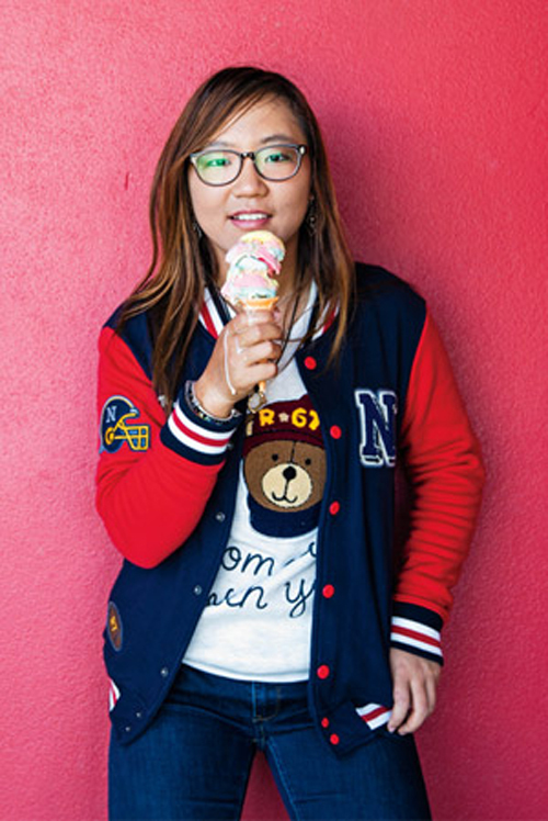 리디아 고(Lydia Ko/고보경/골퍼)
과연 그의 능력은 어디까지일까.
14세 때 남녀를 통틀어 최연소로 프로대회 우승을 차지한 ‘16세 천재 골퍼’ 리디아 고가 2013년 벽두부터 또다시 후끈 달아오르게 만들었다.