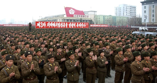 A rally is held Thursday in Kim Il-sung Square in Pyongyang celebrating the third nuclear detonation on Tuesday, in this photo released by the North’s official Korea Central News Agency.   Yonhap News