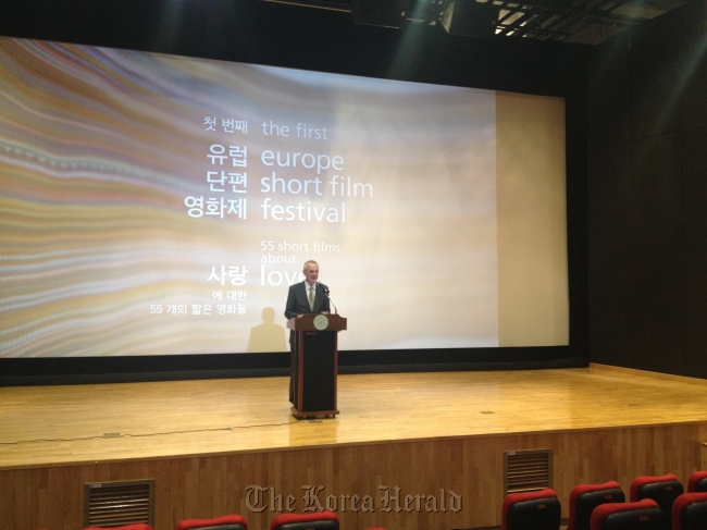 Dutch Ambassador to Korea Paul Menkveld delivers opening remarks before the screening of four shorts on the first day of “Europe Will Love You, the European Short Film Festival” at Konkuk University’s KU Cinematheque movie theater in Seoul on Friday.
Philip Iglauer/The Korea Herald