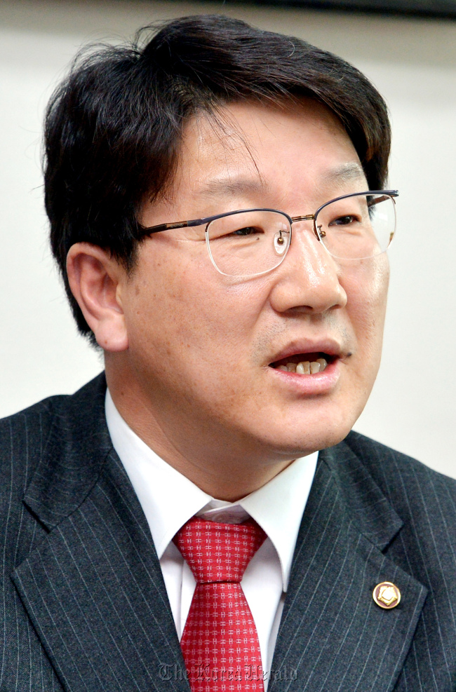 권선동 의원 인터뷰. 박현구 기자phko@heraldcorp.com 2013.02.14
Kweon Seong-dong. Park Hyun-koo/The Korea Herald