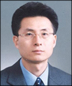 하규수(교수)
공정위에 따르면 프랜차이즈 빵집은 2003년 2500여개에서 2011년 4800개로 급격하게 늘었다. 같은 기간에 동네...동네빵집이 약 2개가 사라진다는 계산이 나온다.