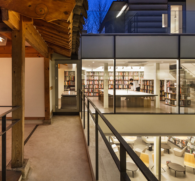 Hyundai Card Co.’s Design Library in Gahoe-dong, central Seoul.   Hyundai Card Co.