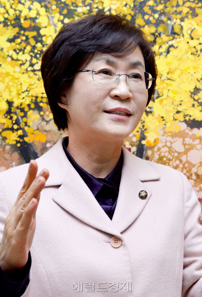 김상희 국회 여성가족위원장. 박현구 기자phkoheraldcorp.com 2013.02.20