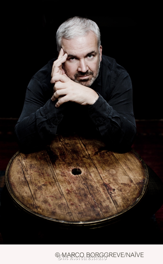 Marc Minkowski and Les Musiciens Du Louvre Grenoble will perform Rameau and Gluck pieces at the Seongnam Arts Center on March 5.   Seongnam Arts Center