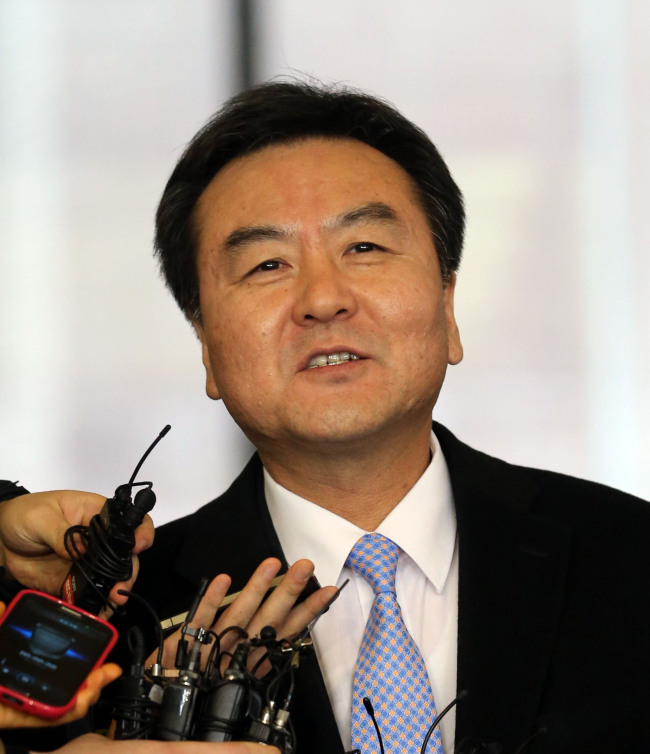 Shin Je-yoon