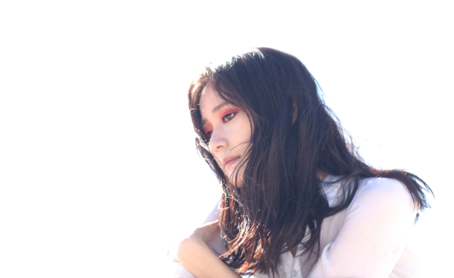정란(조정란/가수)
싱어송라이터 정란(본명 조정란ㆍ31)이 첫번째 앨범 ‘노마디즘(NOMARDISM)’을 냈다.
