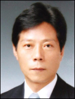 이태재(NH-CA자산운용대표)
NH-CA자산운용은 신임 대표이사에 이태재 전 NH농협은행 부행장이 취임했다고 4일 밝혔다.