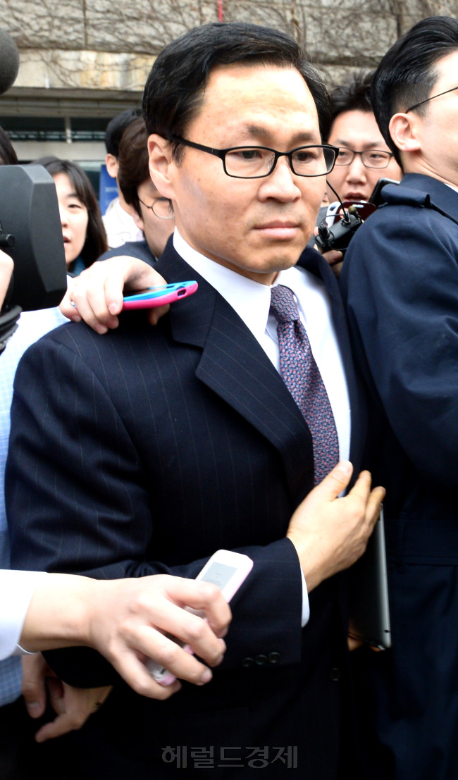 김종훈 미래창조과학부 장관 내정자가 4일 오전 국회 정론관을 예고없이 찾아 사퇴 기자회견을 하고 있다. 박현구 기자phko@heraldcorp.co m
Kim Jeong-hoon   Park Hyun-koo/The Korea Herald