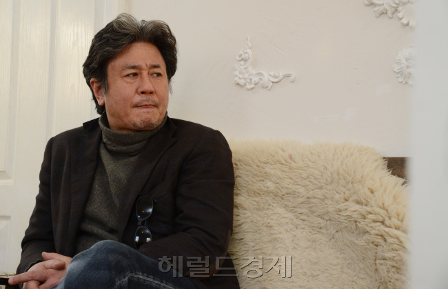 최민식<br />정희조 기자/checho@heraldcorp.com 130208
최민식
정희조 기자/checho@heraldcorp.com 130208
최민식
정희조 기자/checho@heraldcorp.com 130208