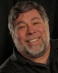 스티브워즈니악(SteveWozniak/기업인/애플)
스티브 잡스와 함께 애플컴퓨터사를 공동창립한 스티브 워즈니악이 제주의 한 시골학교 여고생에게 이메일을 보낸 사실이 알려져 화제를 모으고 있다.