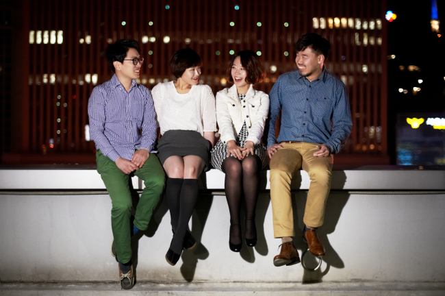 데뷔 5년만에 첫 정규앨범을 발표한 ‘좋아서하는밴드’의 벰버들. 왼쪽부터 손현·안복진·백가영·조준호.    [사진제공=소니뮤직]