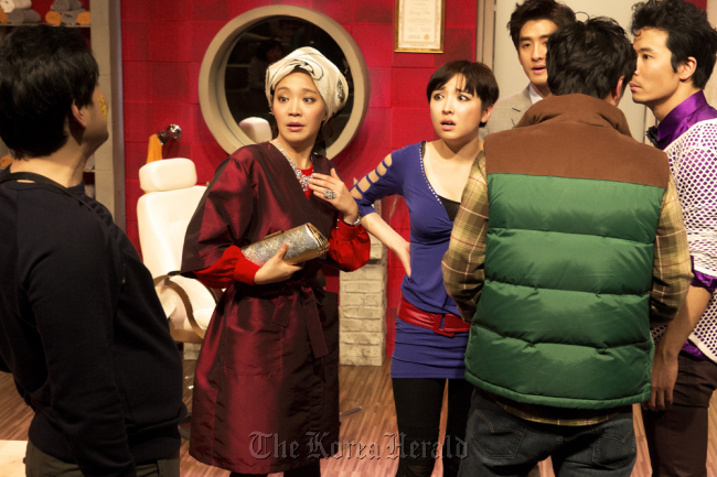 A scene from “Shear Madness.”   Musical Heaven