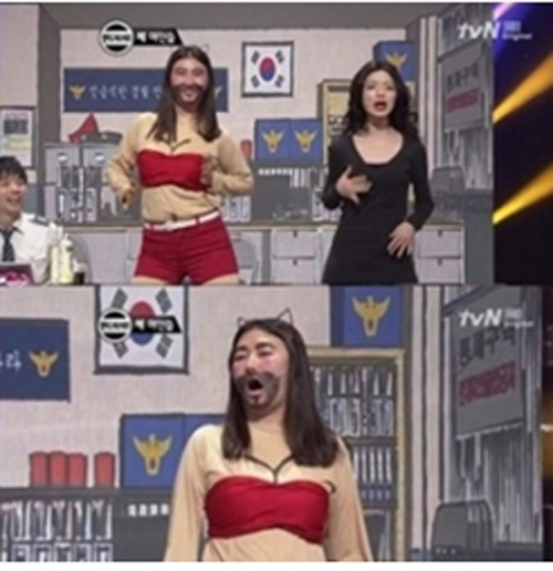 김미려(가수/개그우먼)
김미려는 지난 9일 방송된 tvN ‘코미디빅리그’(이하 코빅)에서 UFC 옥타곤걸로 변신해 큰 웃음을 선사했다. 안영미, 강유미와 함께 ‘삼미 슈퍼스타즈’라는 팀으로 활약 중인 김미려는 ‘세 여인들’이라는 코너를 통해 남성적인 겉모습과 달리 여성스러운 내면을 가진 ‘반전녀’ 김털복숭이 캐릭터를 연기하고 있다.