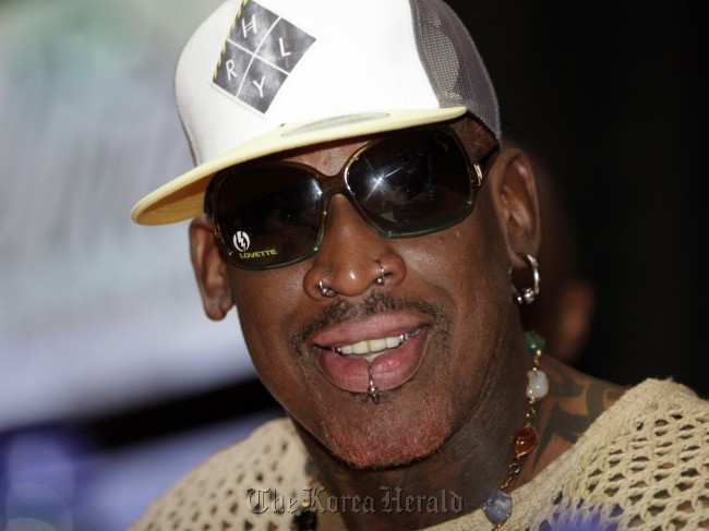 데니스로드맨(DennisRodman/영화배우/전농구선수)
Retired American Hall of Famer and N.B.A star Dennis Rodman met with North Korean leader Kim Jong-un, yesterday, where they were seen together watching a basketball exhibition in Pyongyang.