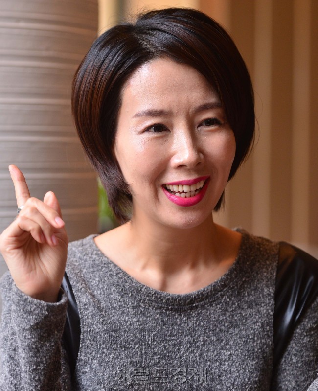피현정(기업인/칼럼니스트/브레인파이대표)
요즘 제일 잘나가는 사람들은 ‘멘토(스승)’다. 한 오디션 프로그램에서 시작된 ‘멘토 붐’은 사회 각 방면으로 뻗어나갔다. 남녀노소를 불문하고 요즘 사람들은 ‘스승’의 이야기에 귀 기울인다.