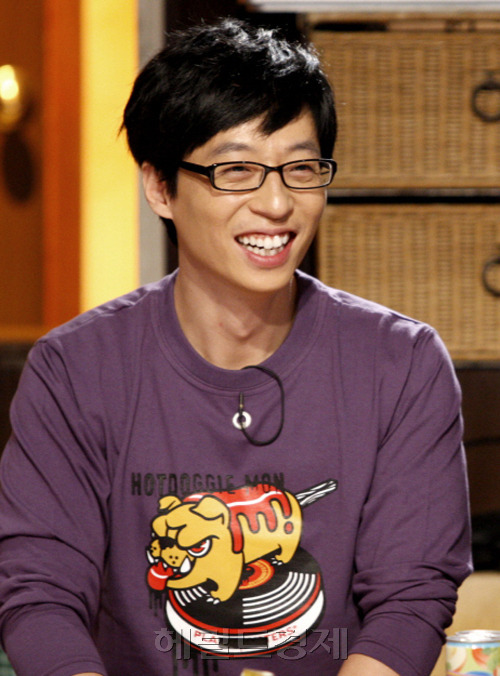 유재석(MC/개그맨)
유재석의 스트레스가 새삼 화제가 되고 있다. MBC ‘무한도전’이 지난 16일 멤버들의 스트레스 지수를 공개하면서다. ‘무한도전’ 일곱 멤버 중에서는 고용불안을 강하게 지니고 있는 정형돈이 스트레스 지수가 가장 높게 나왔다.