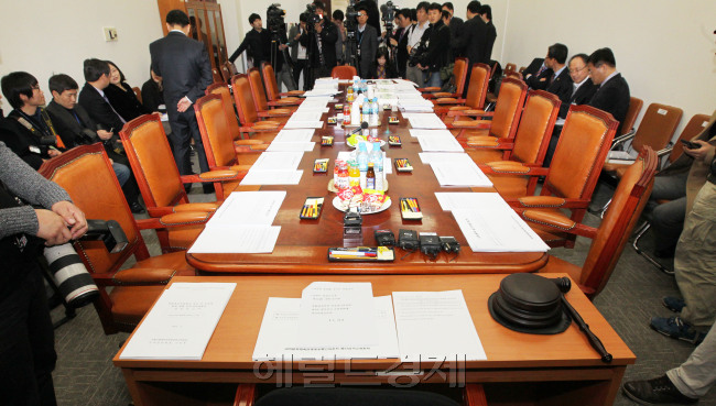 20일 오전 국회 문방위가 열리지 못하고 있다. 박현구 기자phko@heraldcorp.com