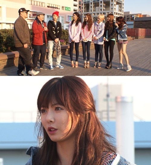 데프콘(좌측부터/유대준/가수),정형돈(MC/개그맨),정일훈(가수/비투비),남지현(가수/포미닛),허가윤(가수/포미닛),전지윤(가수/포미닛),권소현(가수/포미닛),현아(가수/포미닛)
포미닛은 20일 오후 방송 예정인 케이블채널 MBC에브리원 ‘주간아이돌’의 녹화에 최근 참여했다. 이날 현아는 “멤버들 모두 예뻐져서 포미닛의 외모서열도 많이 달라졌다”고 밝혔다.