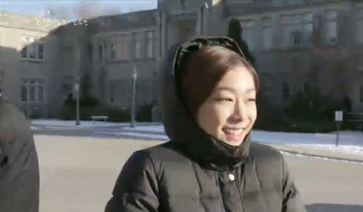 김연아(스케이트선수)
김연아는 24일 방송된 SBS ‘김연아, 또 다른 도전’을 통해 2014 소치올림픽을 앞둔 다짐을 전했다.